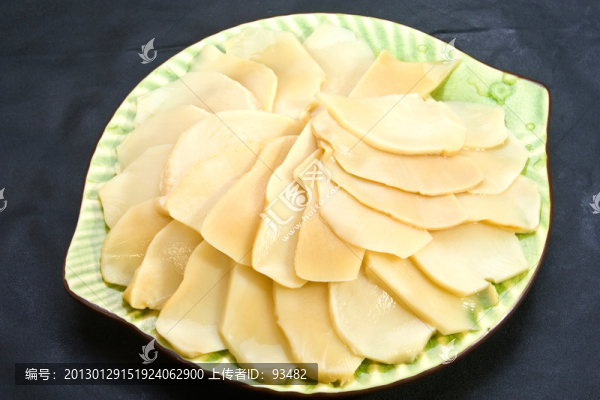 雞腿菇