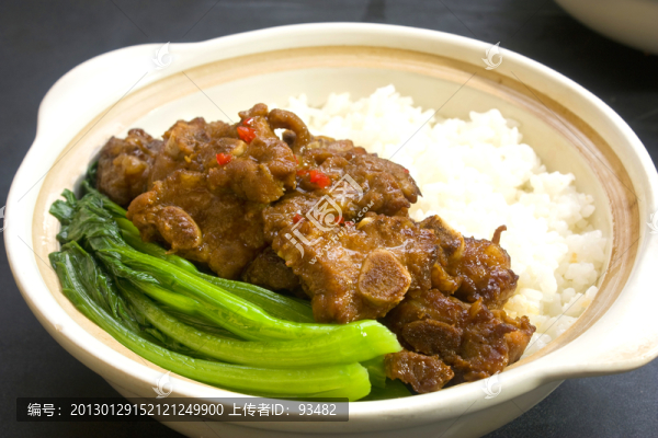 煲仔飯,排骨煲仔飯