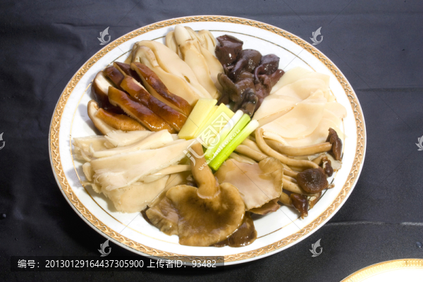 山菌火鍋湯底