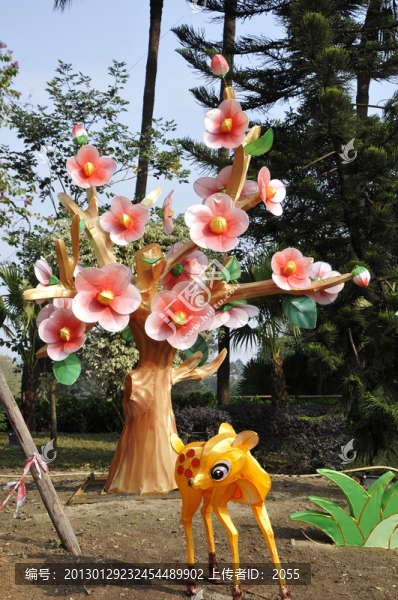 春節(jié)燈會(huì),桃花燈