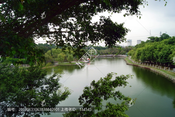 水庫(kù)