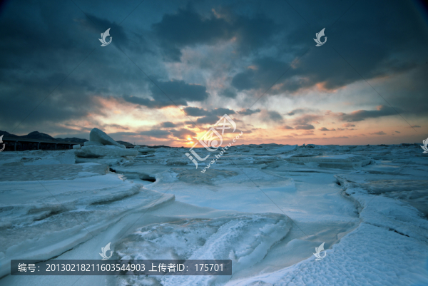 冰海夕陽
