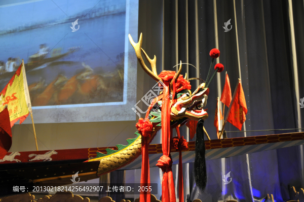 龍舟