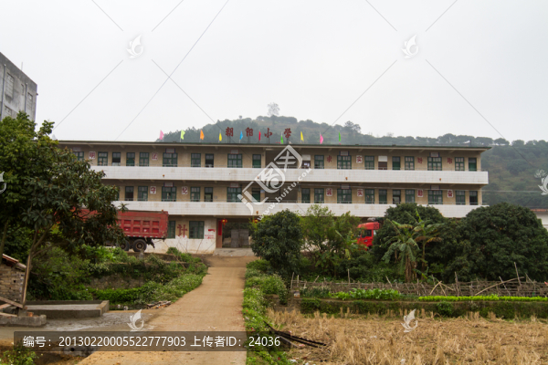 欽州板城鎮(zhèn),朝陽小學(xué)