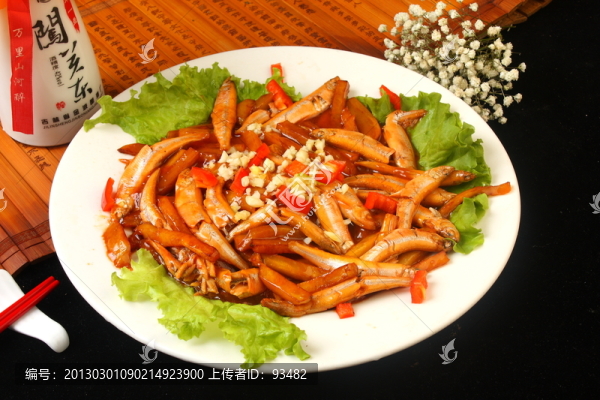 小魚燜土豆條