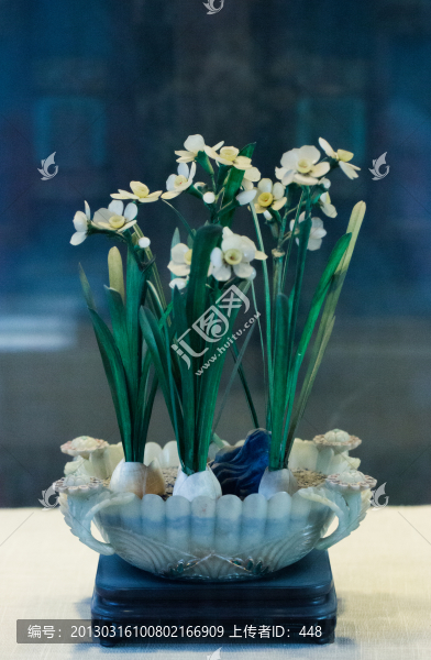 青玉菊瓣式盆水仙盆景