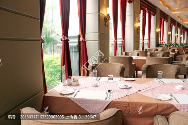酒店西餐廳