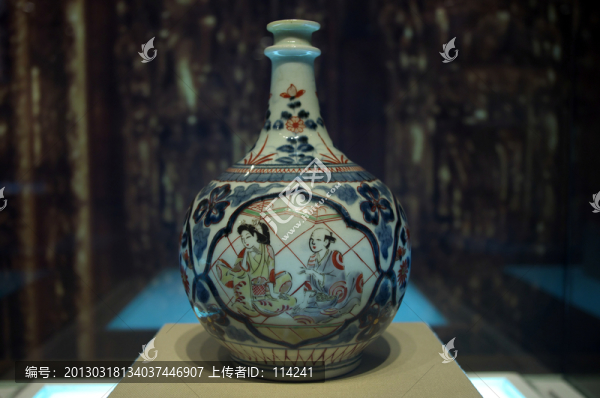 日本瓷器