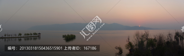 洱海日出全景