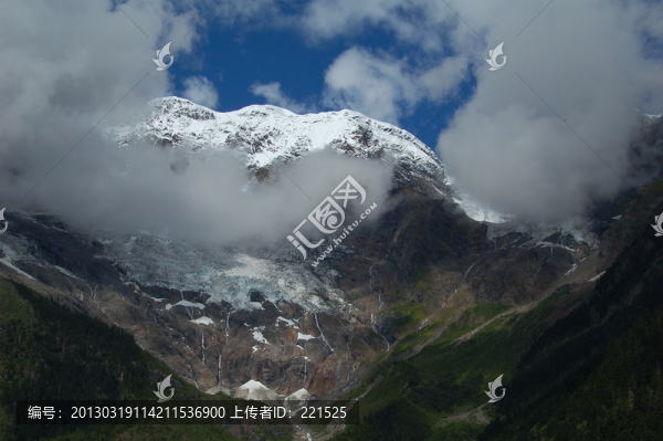 雪山