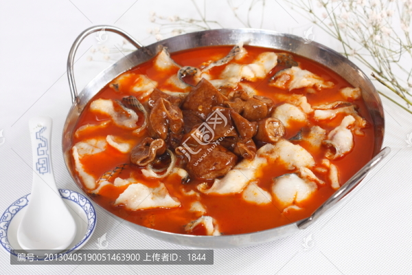 肥腸魚鍋仔