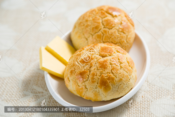 菠蘿包