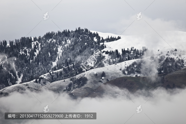 天山