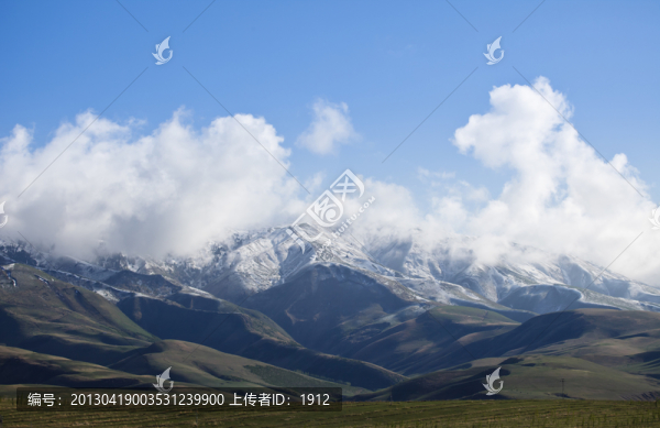 天山