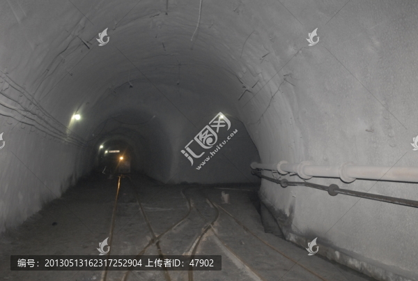 煤礦巷道