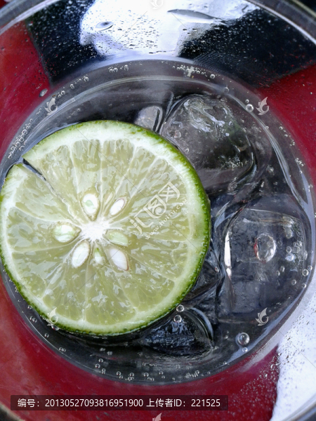 檸檬冰水