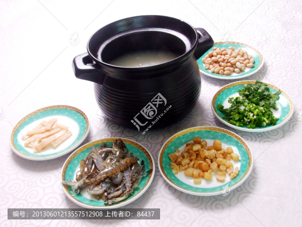 養(yǎng)生砂鍋粥