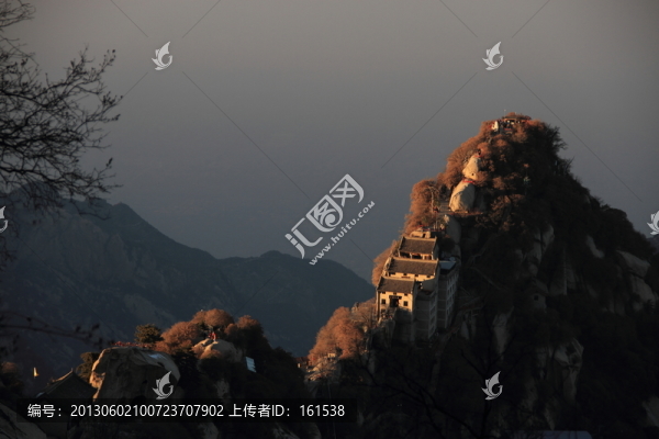 華山