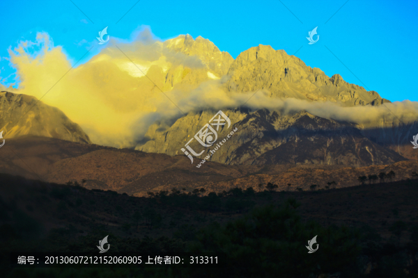 玉龍雪山