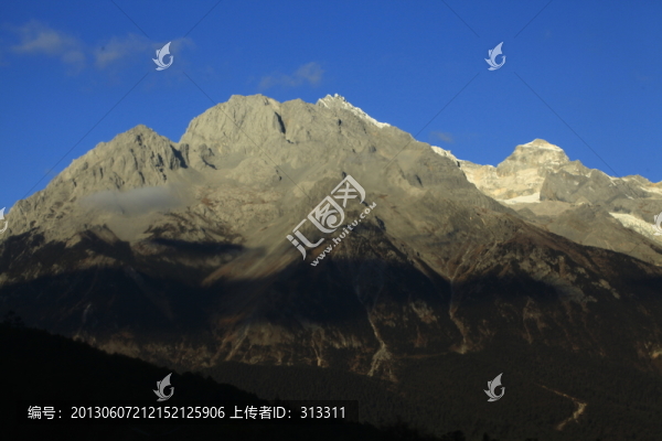 玉龍雪山