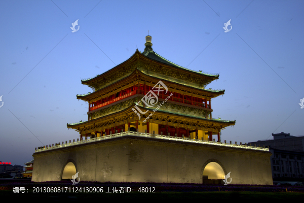 西安鐘樓夜色恢弘