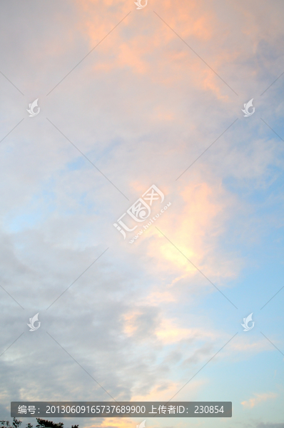 天空彩云