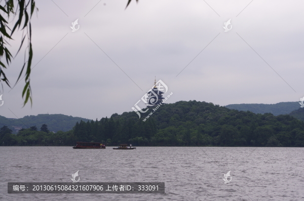杭州西湖雷峰塔