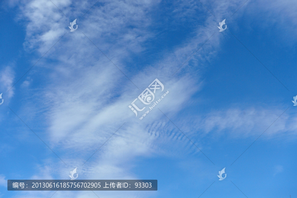云