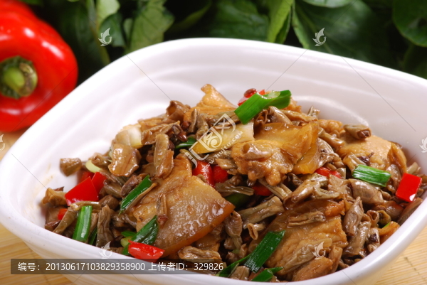 卜豆角炒五花