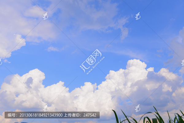 藍(lán)天白云