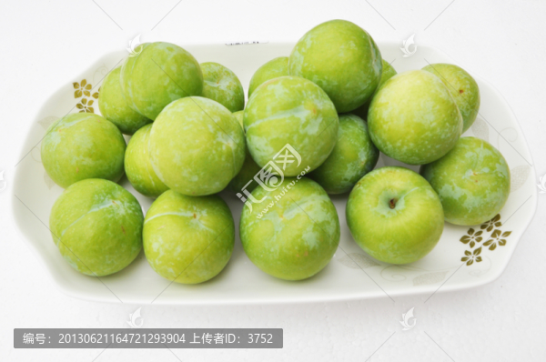 青李子
