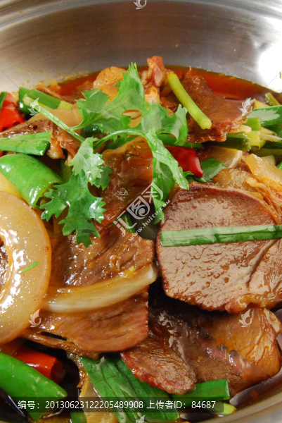 干鍋帶皮黃牛肉