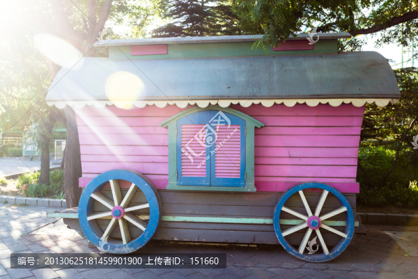 北京石景山游樂(lè)園冰淇淋車