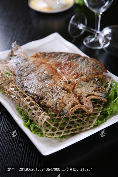 煎鱸魚