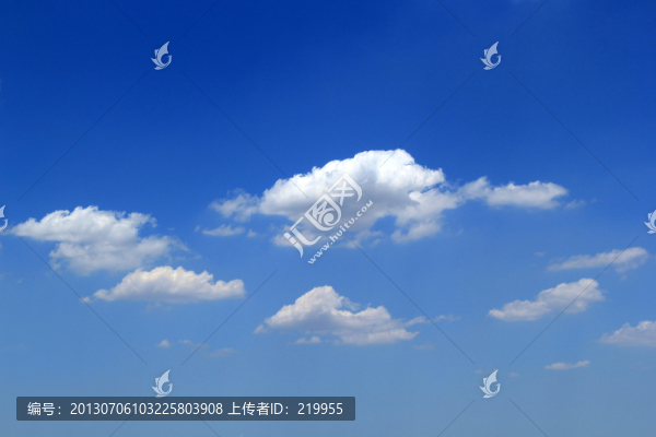 云,藍(lán)天