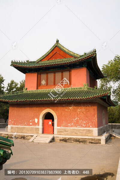地壇鐘樓