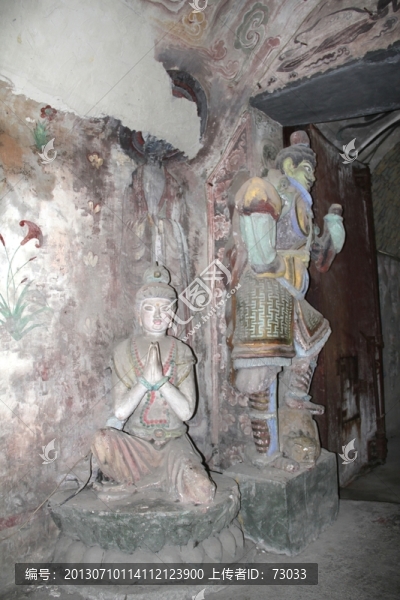 濟(jì)南千佛山萬(wàn)佛洞佛像,菩薩