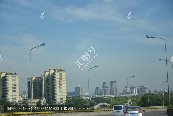 城市