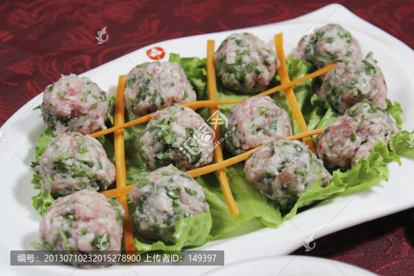 香菜鮮肉丸