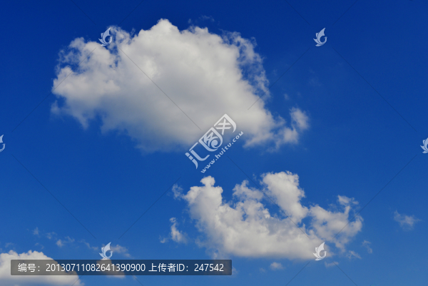 藍(lán)天白云