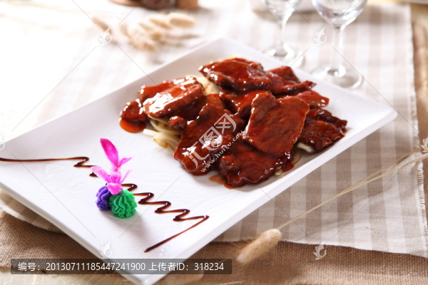 燒汁牛肉