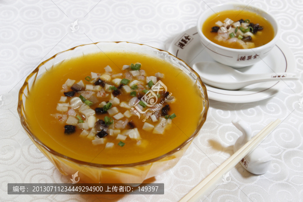 鮮菌瑤柱羹