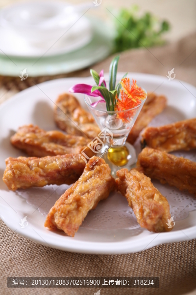美味蒜香骨