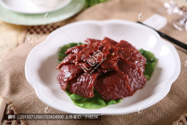 黑椒牛排