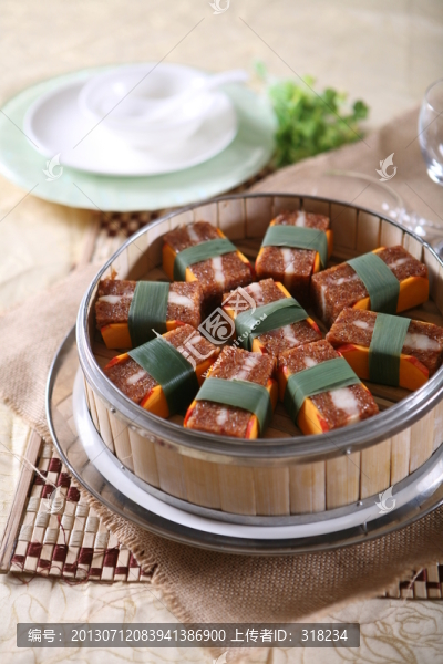 醬香籠仔肉