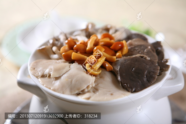 野菌煲