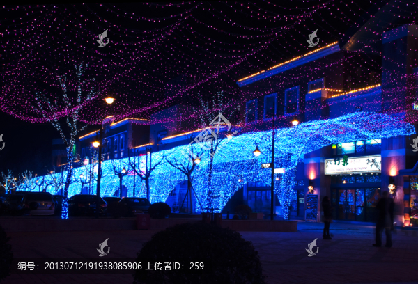 彩燈長廊