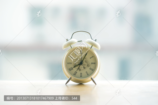 鬧鐘