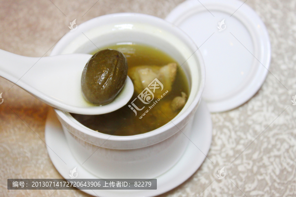 青橄欖瘦肉湯