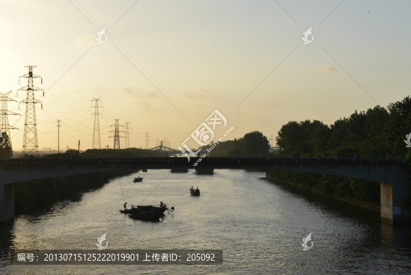 河流